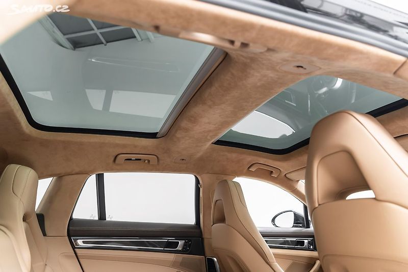 Porsche Panamera Turbo S E-Hybrid*CZ*záruka - fotka 16 z 41
