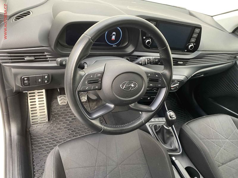 Hyundai Bayon (2024) 1.0 T-GDi, 1.maj,ČR, Smart - fotka 12 z 19