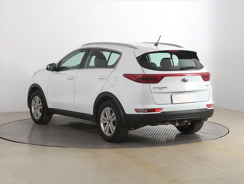 Kia Sportage (2018) 1.7 CRDi, Serv.kniha, Tempomat - fotka 4 z 15