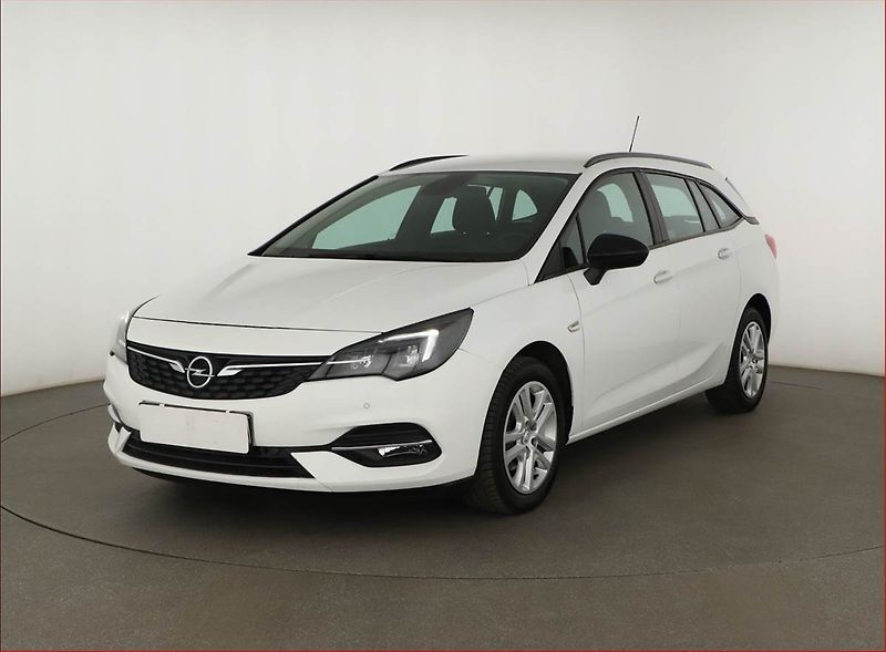 Opel Astra (2022) Edition 1.5 CDTI, ČR,1.maj - fotka 2 z 15
