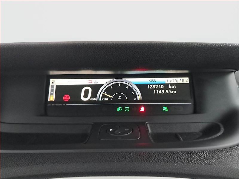 Renault Scénic (2010) 1.9 dCi, Serv.kniha, Tempomat - fotka 11 z 19