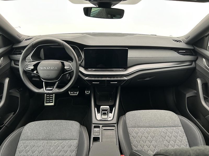 Škoda Octavia 1.5 TSI SportLine - fotka 6 z 31