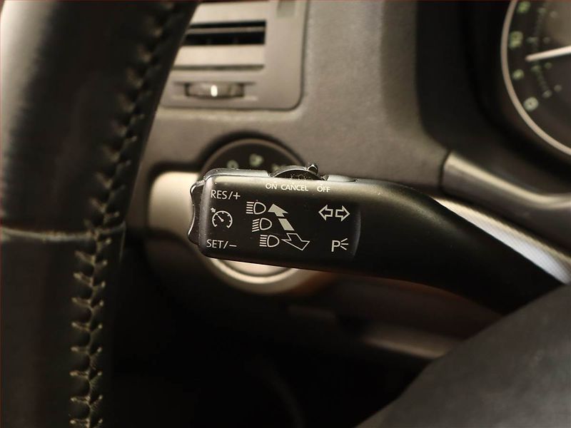 Škoda Octavia (2008) Elegance 1.6, Xenony, Tempomat - fotka 14 z 14