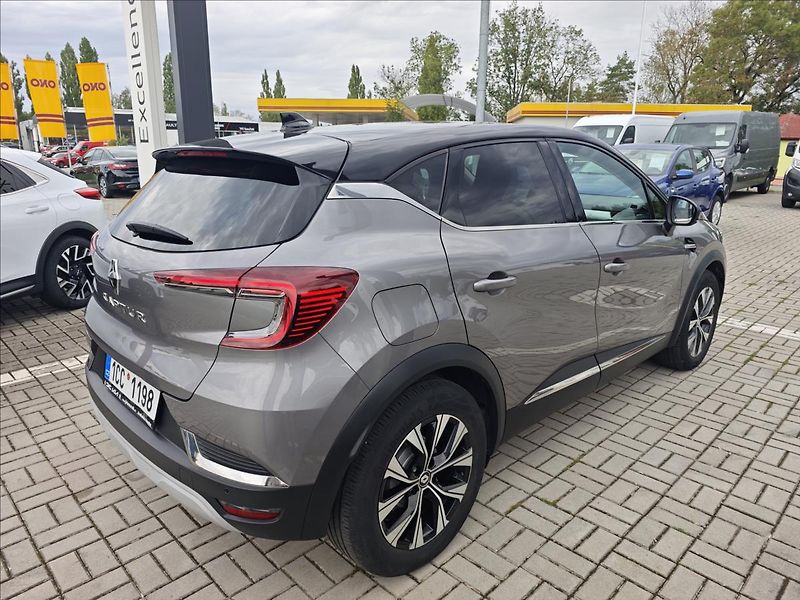 Renault Captur 1,3 TCe140  Techno - fotka 6 z 21