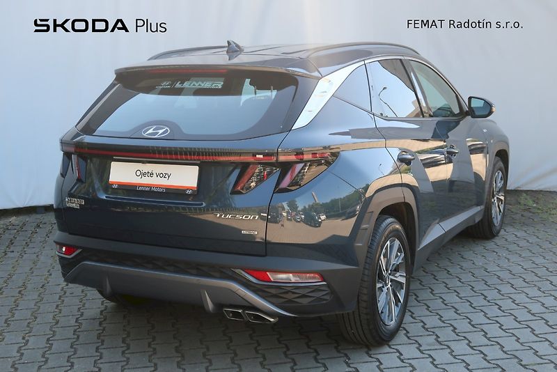 Hyundai Tucson (2022) 1,6 CRDi 100 kW 4x4 AUTOMAT - fotka 2 z 27