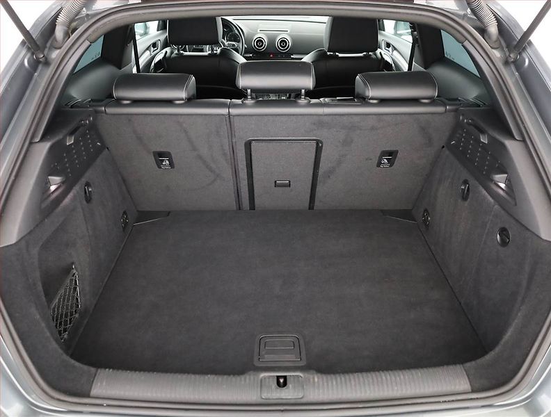 Audi A3 (2015) S-Line 2.0 TDI, Automat - fotka 18 z 19