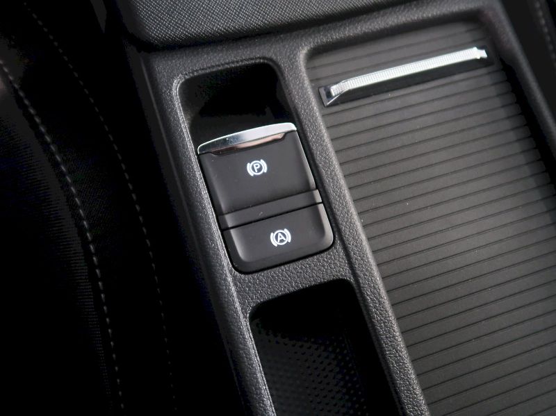 Škoda Octavia (2023) STYLE 2.0TDI 110KW DSG - fotka 33 z 41