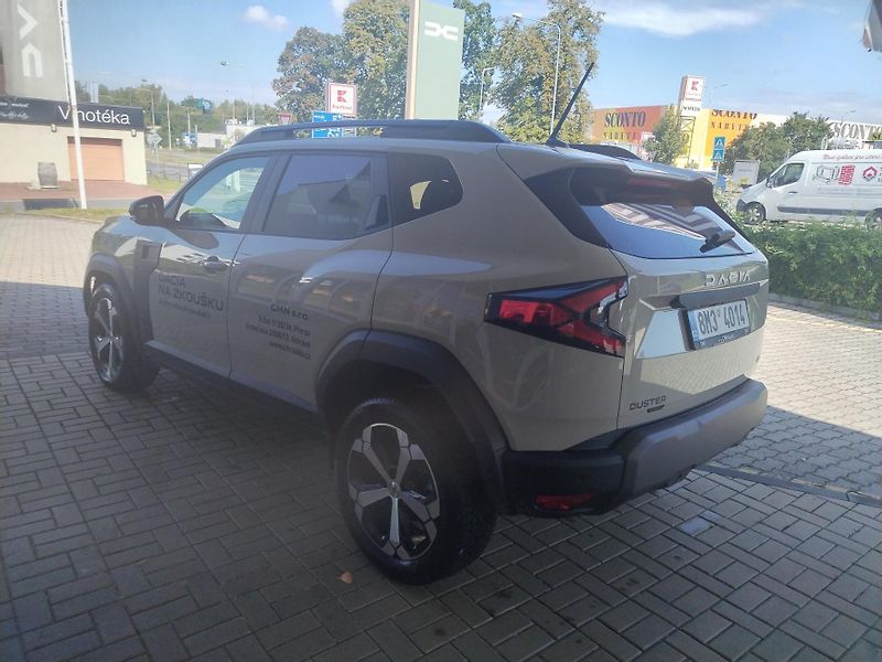 Dacia Duster (2026) JOURNEY hybrid-G 150 4x4 - fotka 5 z 22