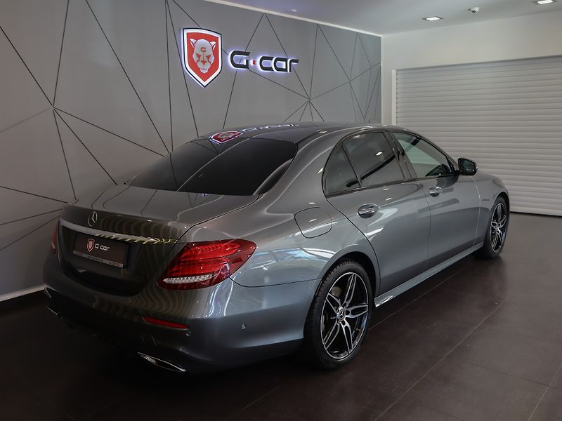 Mercedes-Benz Třídy E E 400d 4MATIC AMG 250kW - fotka 5 z 21