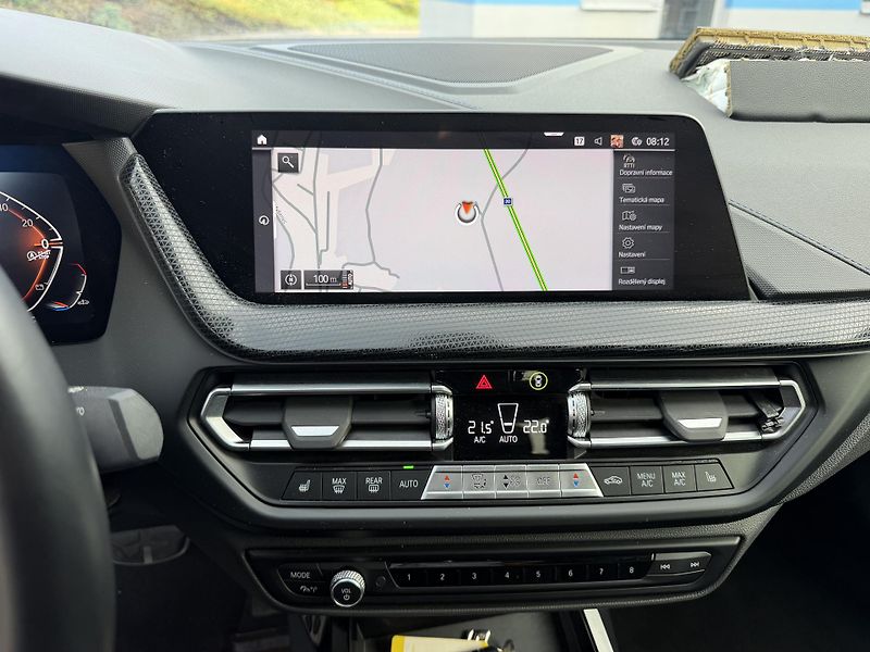 BMW Řada 2 Gran Coupe 220i 131kW MSPORT - fotka 17 z 24