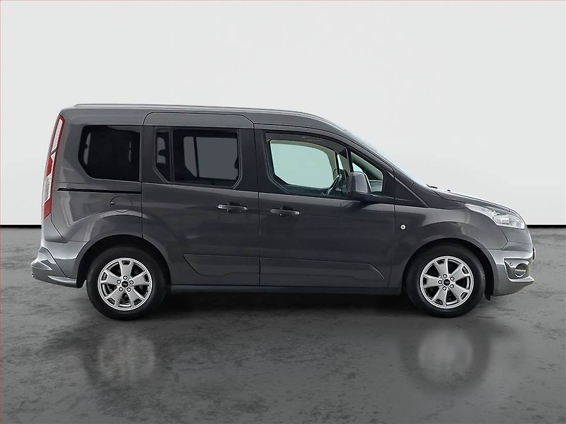 Ford Tourneo Connect (2018) Titanium 1.5 TDCi, 5Míst - fotka 6 z 20