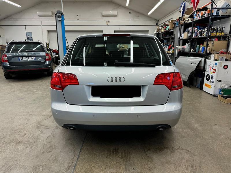 Audi A4 Avant 3.0 TDi quattro 150 kW - fotka 4 z 13