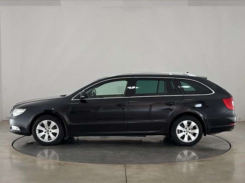 Škoda Superb Ambition - fotka 3 z 27
