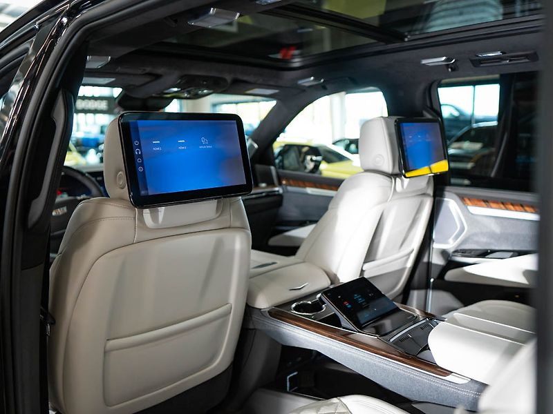 Cadillac Escalade (2026) 6.2 ESV Sport Platinum 2026 - fotka 38 z 45