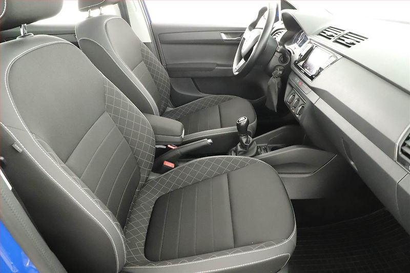 Škoda Fabia (2019) Ambition 1.0 TSI, ČR,1.maj - fotka 7 z 16