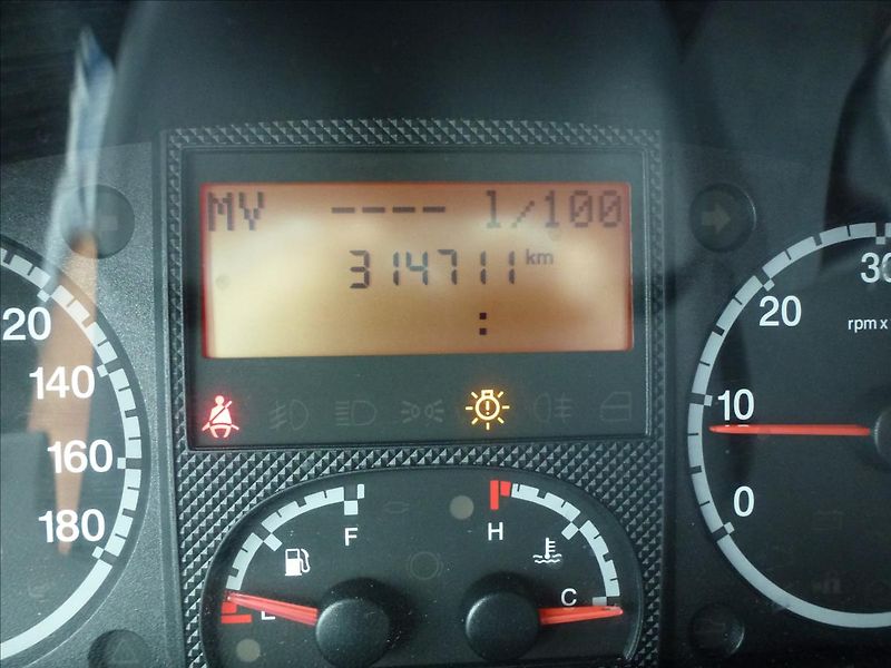 Citroën Jumper 2,2 HDI 6 rychlostí, Klimatiza - fotka 36 z 45