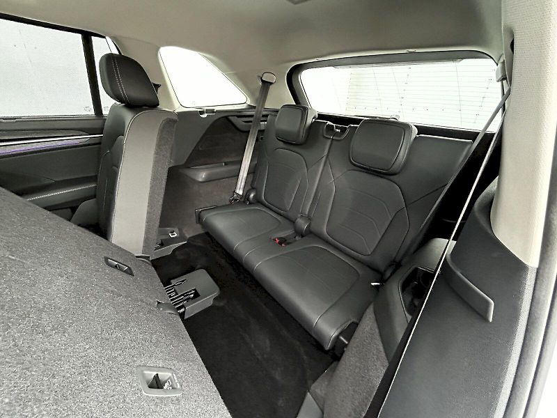 Škoda Kodiaq (2025) 2.0 TDI 142kW 4x4 DSG Exclusiv - fotka 30 z 35