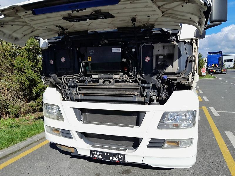 MAN TGX 26.440 6x2 EEV Retarder - fotka 28 z 39