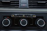 Volkswagen Caddy 2.0 TDi CR, KLIMA, TEMP, ČR - náhled 18
