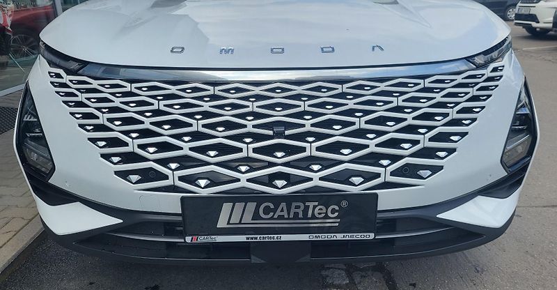 Omoda 5 (2025) PREMIUM 1,6 TGDI - fotka 6 z 26