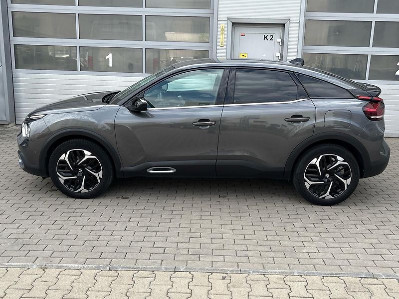 Citroën C4 (2023) Shine 1.2 PureTech 130 EAT8 - fotka 30 z 58