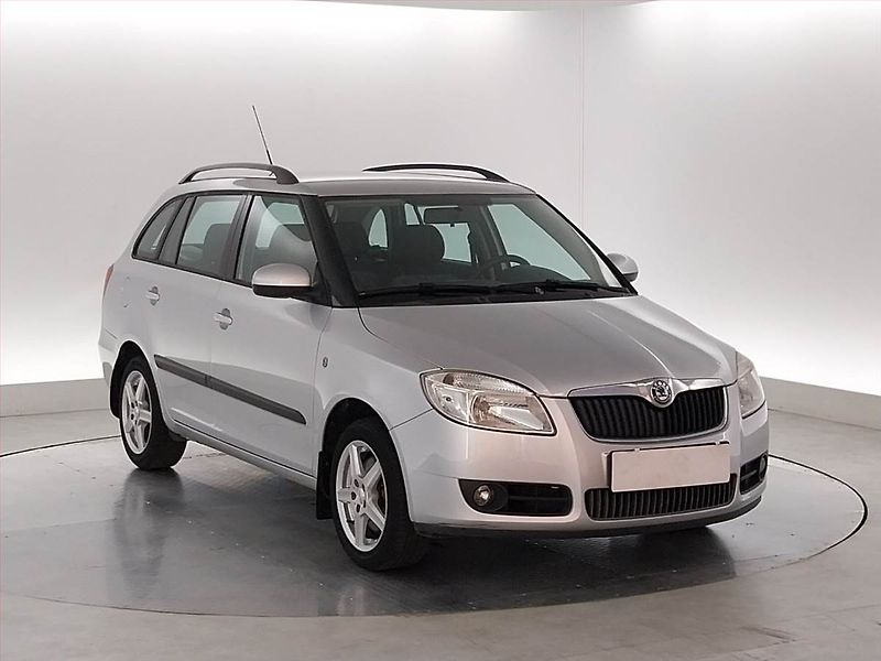 Škoda Fabia (2009) Ambition 1.9 TDI, Serv.kniha - fotografie inzerátu