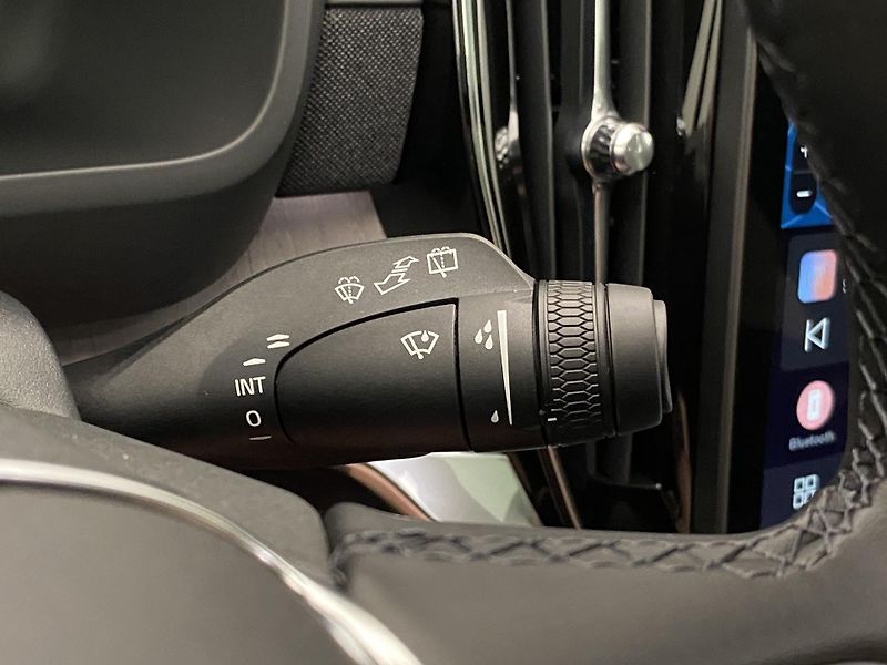 Volvo XC90 (2026) T8 AWD Plug-in DARK ULTRA - fotka 34 z 76