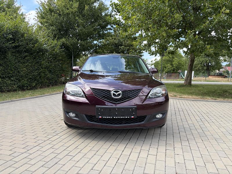 Mazda 3 1.6 Sport Active - fotka 15 z 29