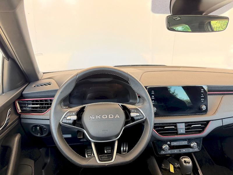 Škoda Kamiq (2025) Monte Carlo 1.0 TSI / 85 kW M6 - fotka 8 z 27