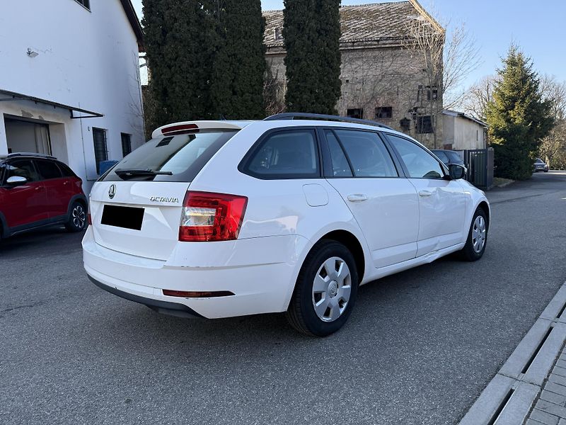 Škoda Octavia 1.6 TDI 85 kW - fotka 6 z 22