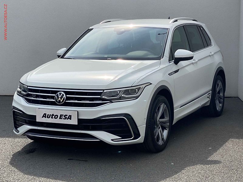 Volkswagen Tiguan (2021) 2.0 TSI 4x4, R-Line - fotka 3 z 25