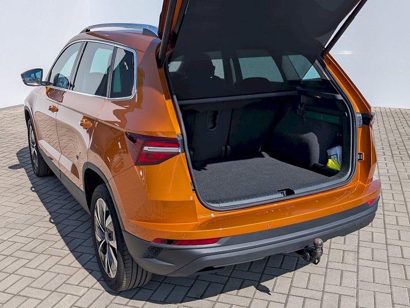 Škoda Karoq (2025) 1,5 TSI / 110 kW Top Selection - fotka 13 z 30