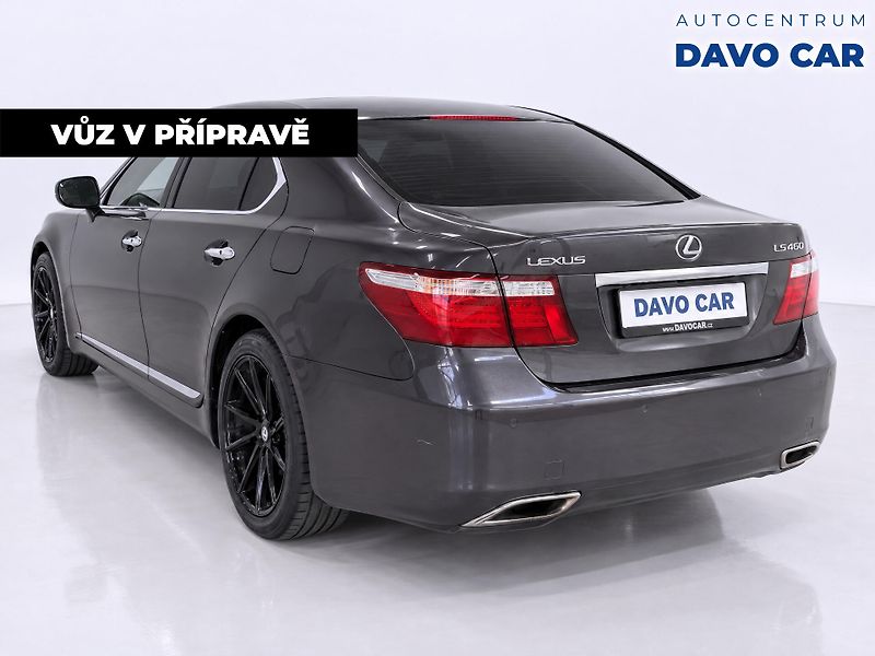 Lexus LS 460 4,6 280kW V8 Executive Vossen - fotka 2 z 12