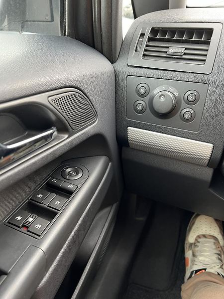 Opel Zafira 1.7 CDTi 92kW - fotka 13 z 15