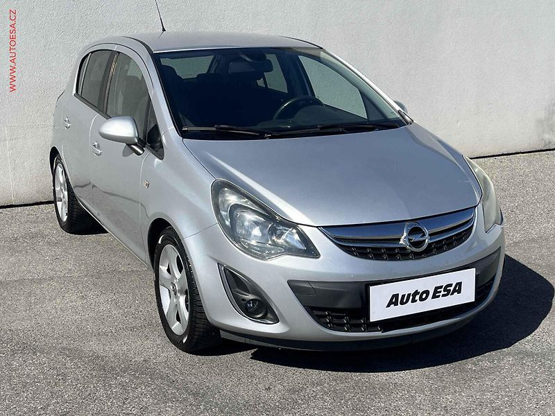 Opel Corsa (2012) 1.2 i, ČR, AC, park.asist - fotografie inzerátu