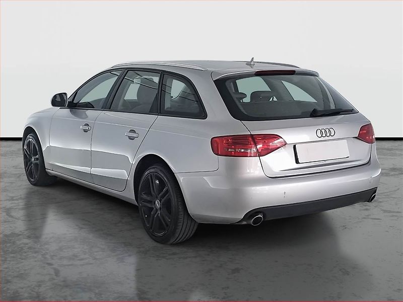 Audi A4 (2008) 3.0 TDI , 4X4, Xenony - fotka 4 z 16