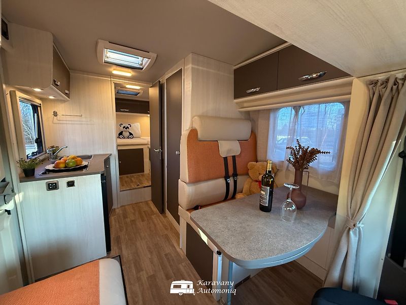 Ahorn Ostatní (2022) Renault Camp A 690 Markíza - fotka 4 z 32