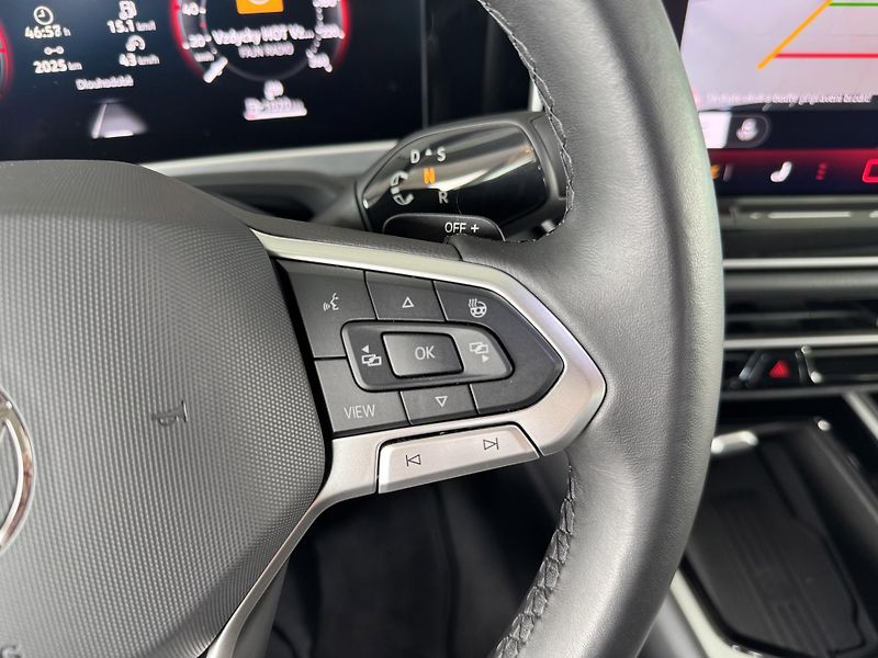 Volkswagen Passat 1,5 eTSI DSG*REZERVACE! - fotka 24 z 41