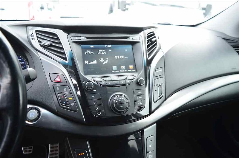 Hyundai i40 (2015) 1,7 CRDI - fotka 10 z 17