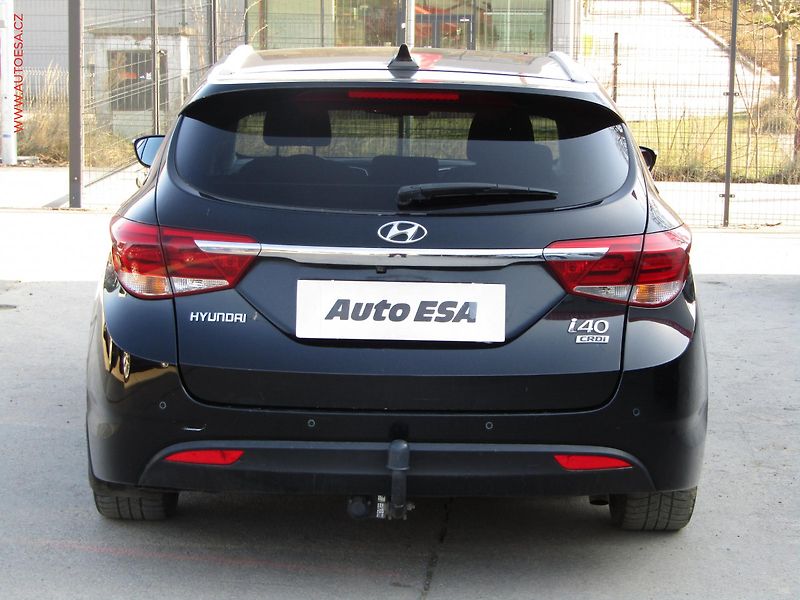 Hyundai i40 (2016) 1.7 CRDi, 1.maj,ČR, AT - fotka 5 z 20