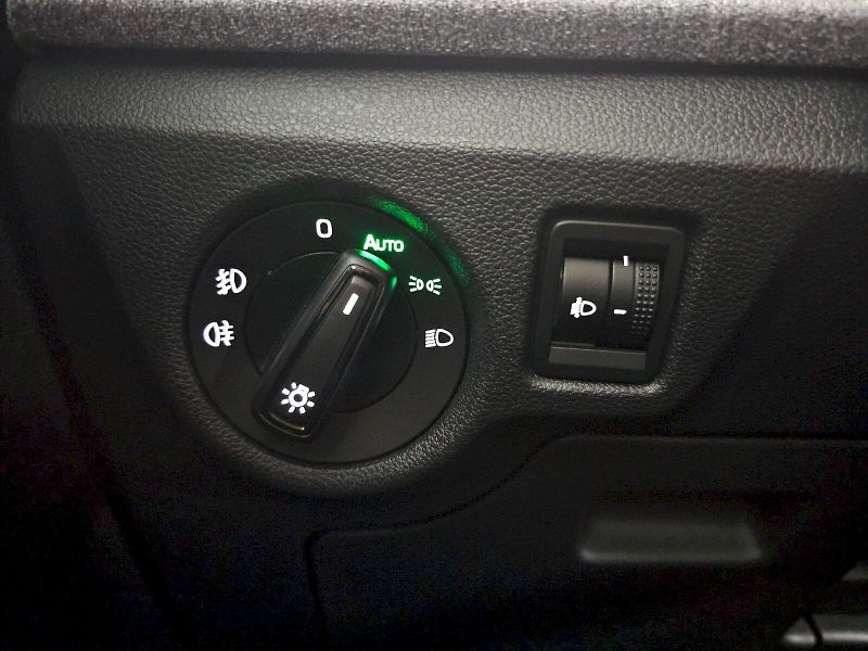 Škoda Kamiq (2025) 1.0TSI 85kW Selection - fotka 22 z 28