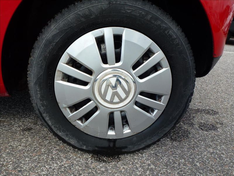 Volkswagen Fox 1,2 HTP 12V - fotka 36 z 41
