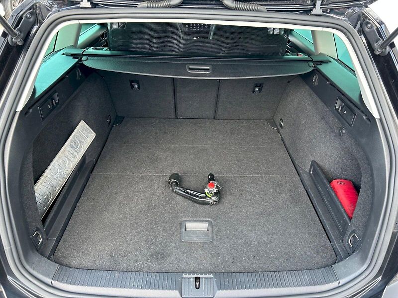 Volkswagen Passat (2021) Business 2.0 TDI 110 kW DSG Va - fotka 29 z 29
