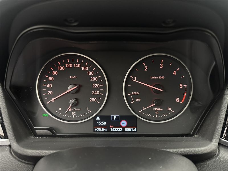 BMW X1 2,0 18d AUTOMAT SERVIS ČR - fotka 13 z 44