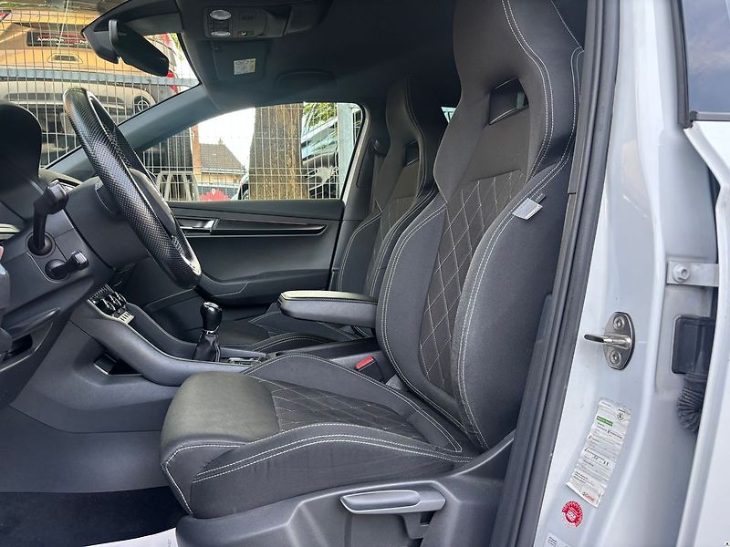Škoda Karoq 2.0TDI 110KW/2020/Sportline-ZÁ - fotka 20 z 51