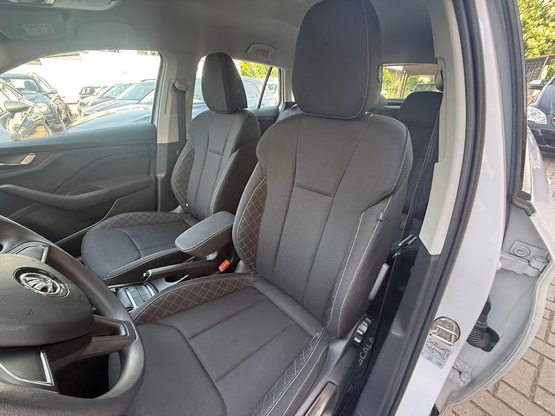 Škoda Scala (2020) 1.0 TSI - fotka 11 z 15