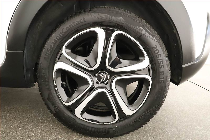 Citroën C3 (2022) 1.2 PureTech, ČR,1.maj - fotka 13 z 13