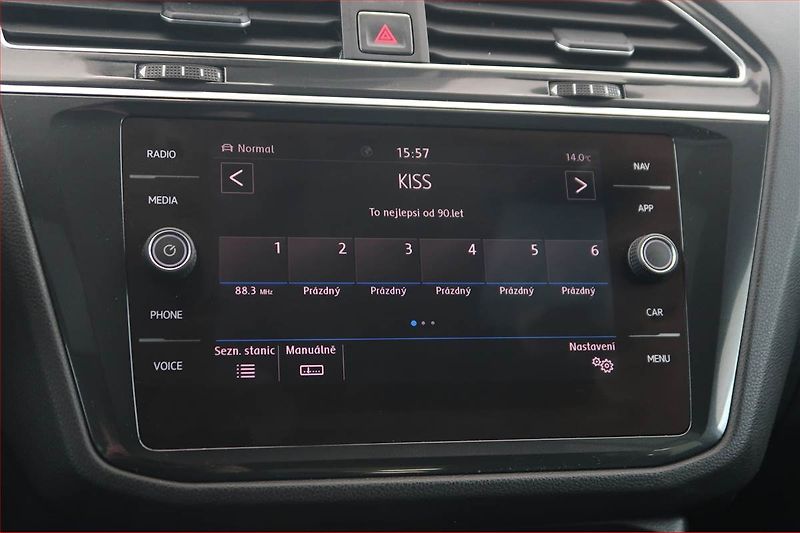 Volkswagen Tiguan (2017) R-Line 2.0 TDI, 4X4, Automat - fotka 12 z 18