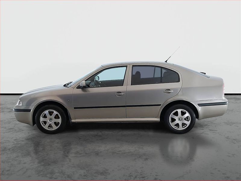 Škoda Octavia (2009) 1.9 TDI , nová STK, Tažné - fotka 3 z 11
