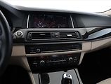 BMW Řada 5 (2016) 520d xDrive, 4X4, Automat, ČR - náhled 10